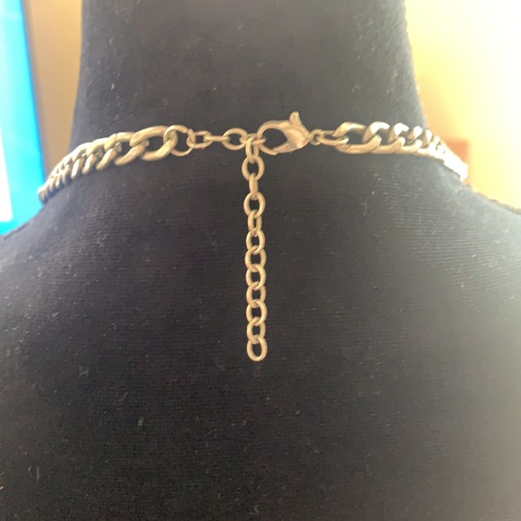 Statement Necklace - Picture 4 of 5